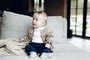 Baby-Strickjacke mit Herzjacquard 4