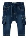 Baby-Jeans mit aufgesetzten Taschen